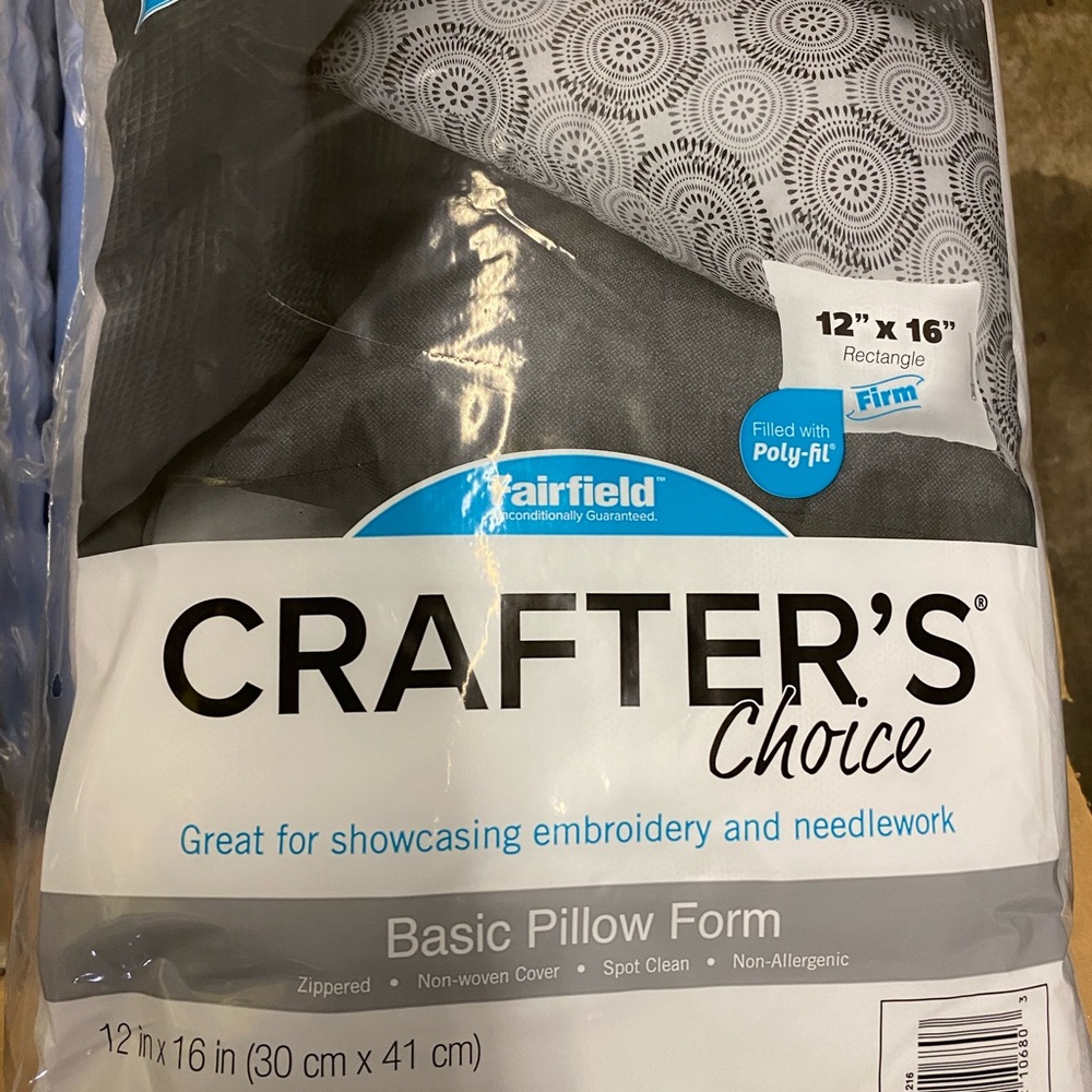Basic Pillow Form - White